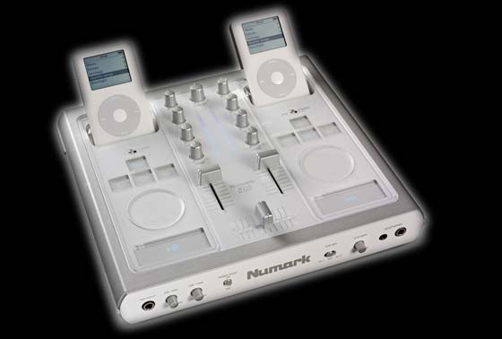 Numark Made for iPod iDJ 2 channel mixer w/ USB and decks